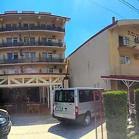 Hotel Tiberius 3*